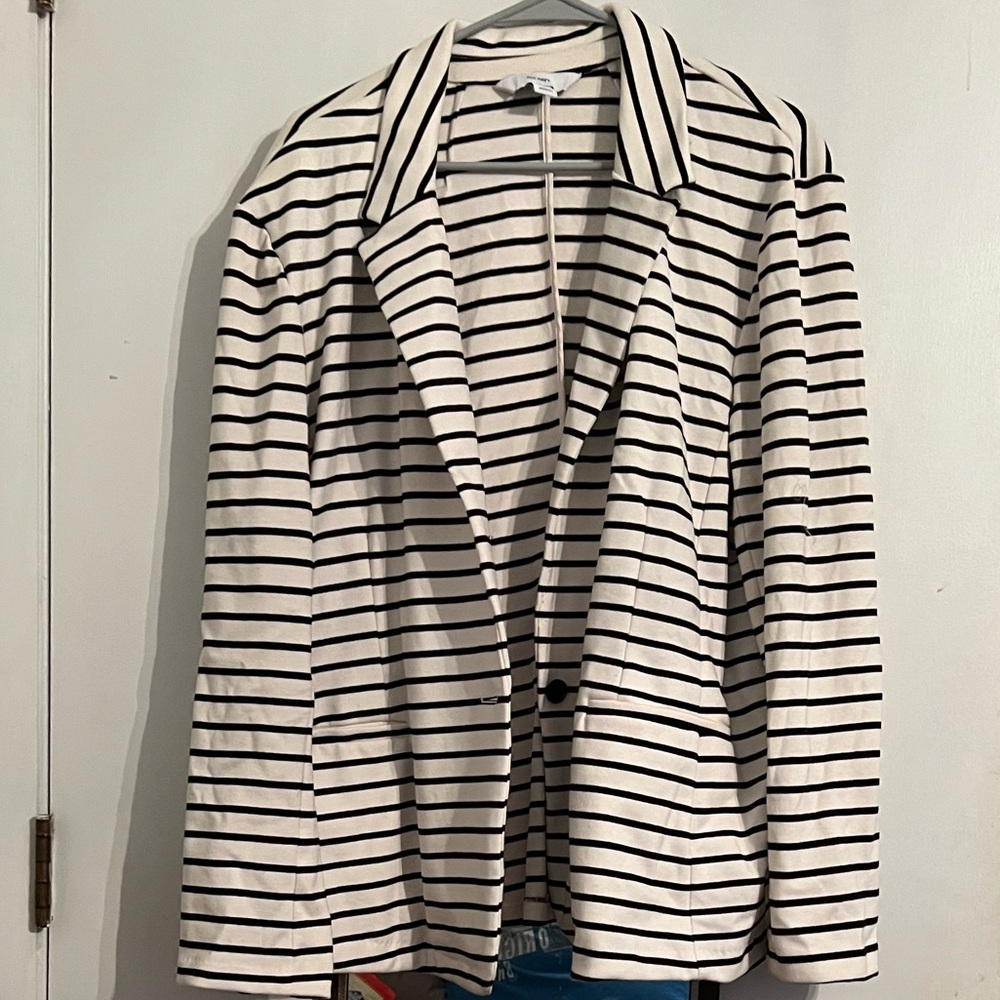 Old Navy striped blazer